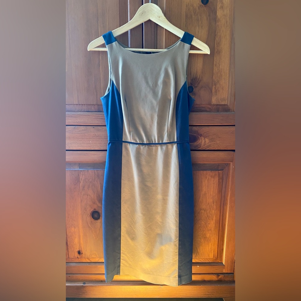 Club Monaco Sheath Dress, size 4